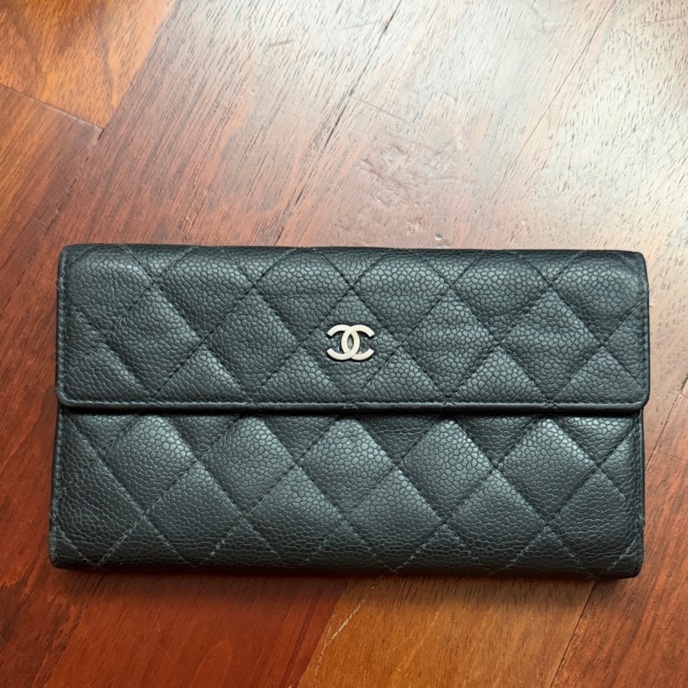 CHANEL Black Quilted Wallet